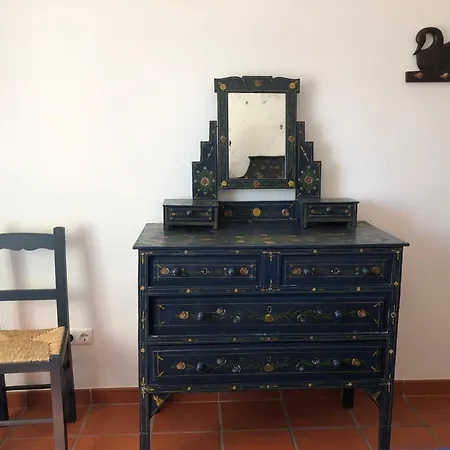 בית נופש Ingrina House Raposeira (Faro)